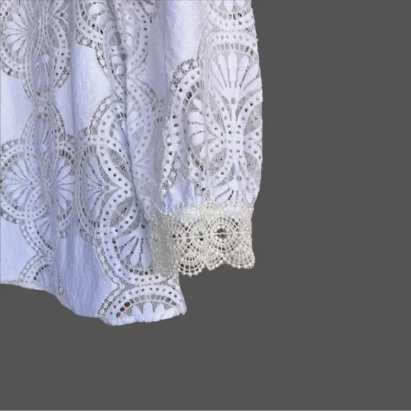 SEZANE White Lace Openwork High
Neck Eyelet Ruffle Button Back Bacall Blouse Top - Picture 10 of 17